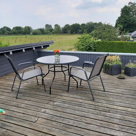 Auf Dem Hufen Apartment Рибниц-Дамгартен Екстериор снимка